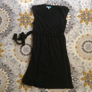 Black Old Navy Maternity Dress